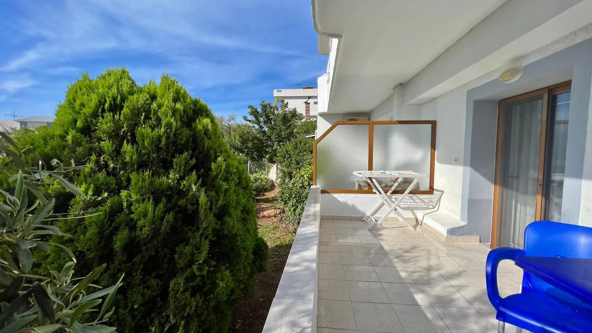Dine Hotel Ksamil Albania