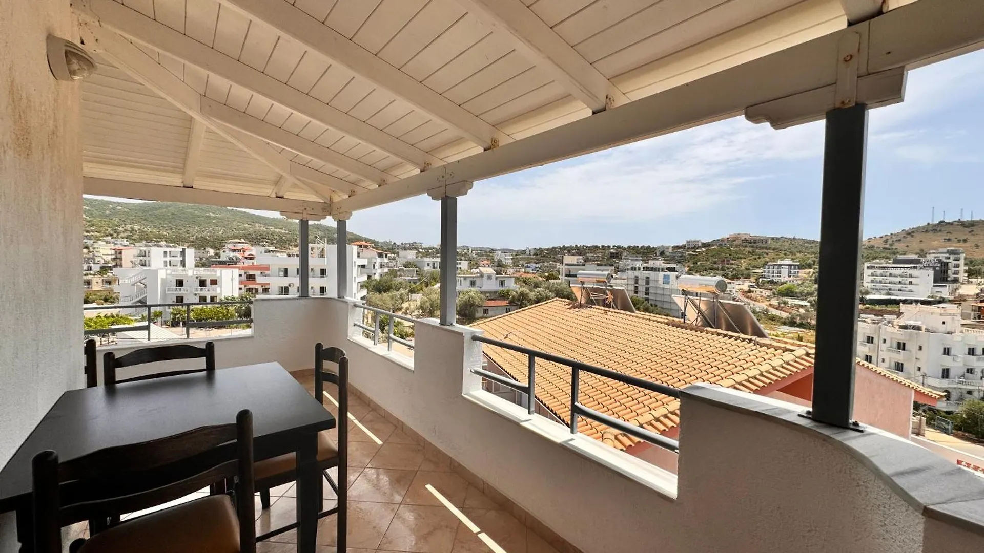 Dine Hotel Ksamil