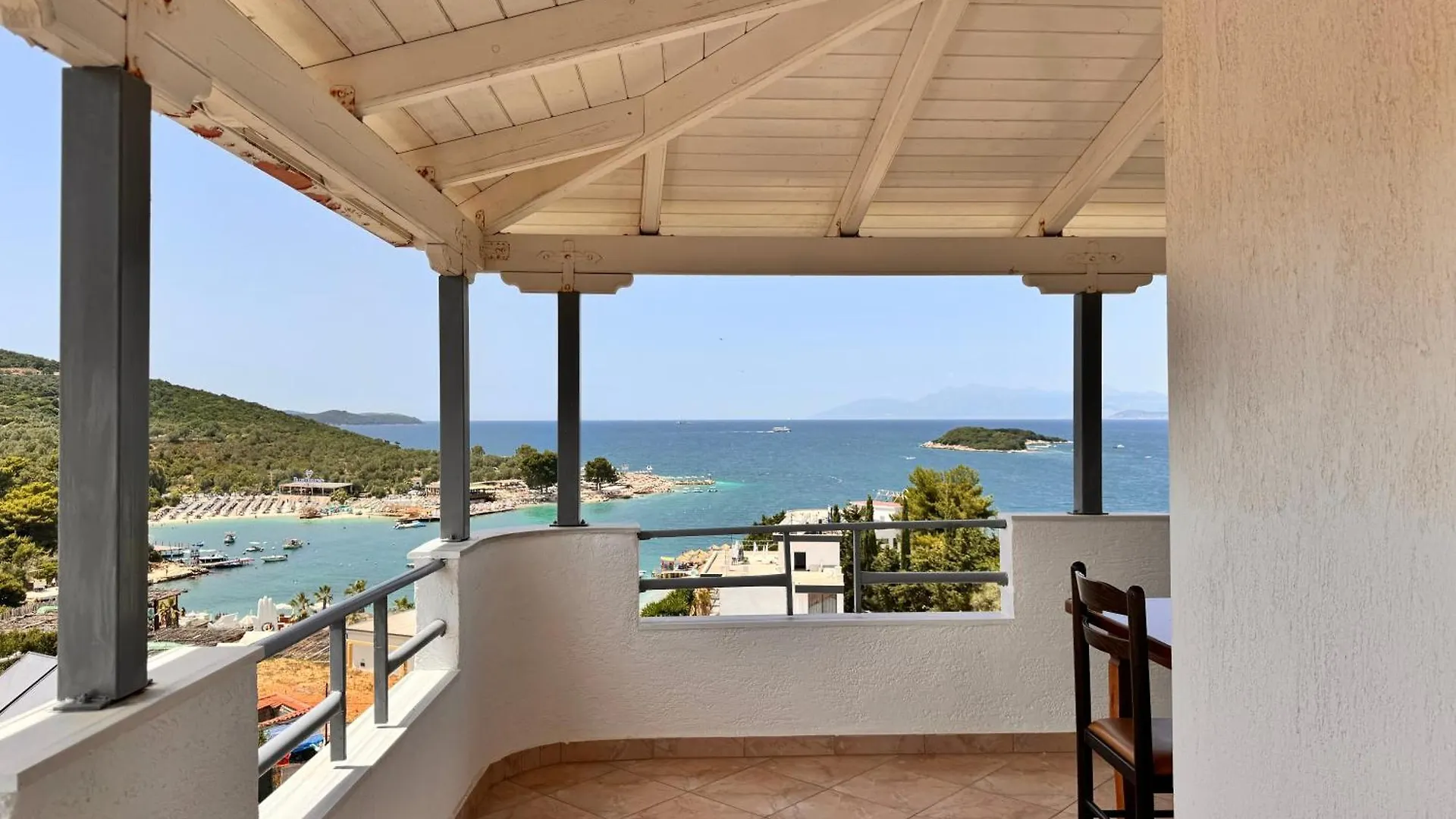Dine Hotel Ksamil Albania