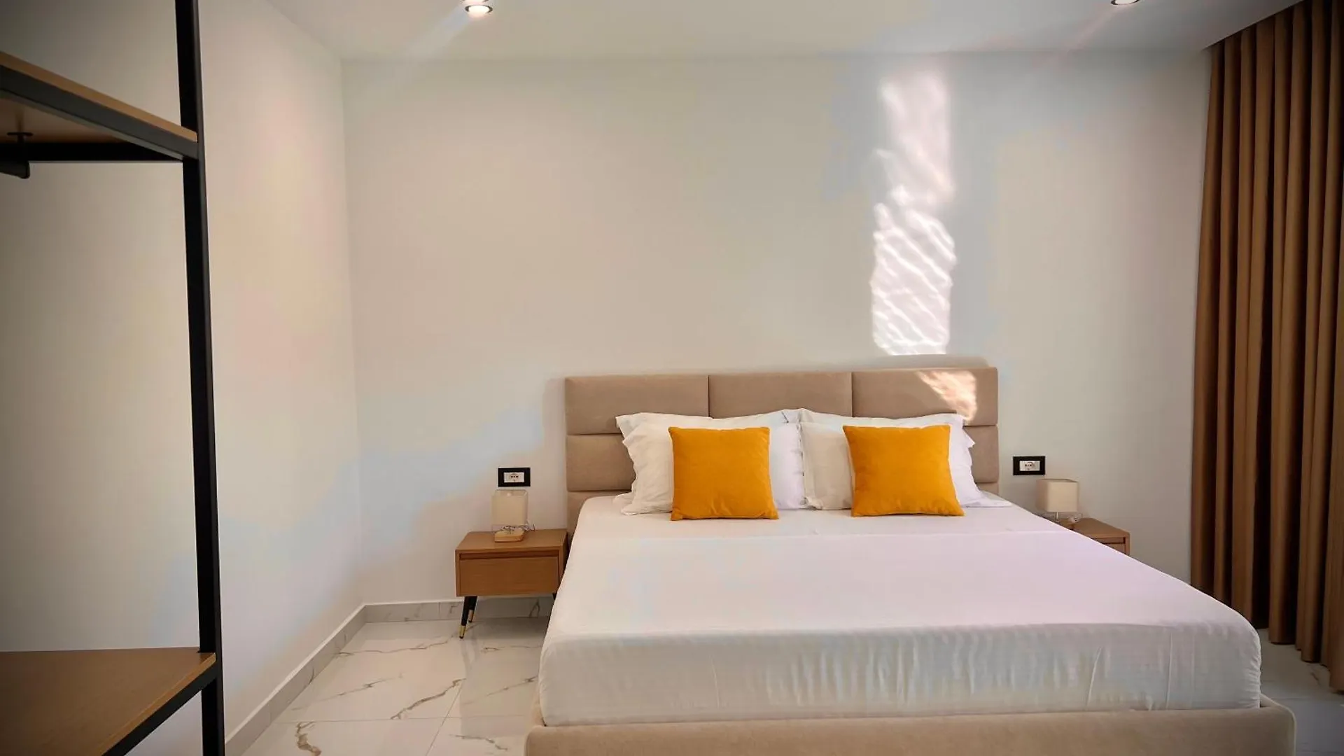 Apartment Dine Hotel Ksamil