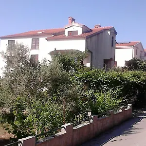With A Parking Space - Diklo, - 13327 , Zadar Chorwacja