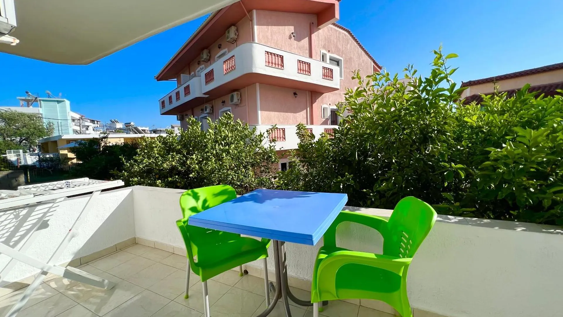 Apartment Dine Hotel Ksamil