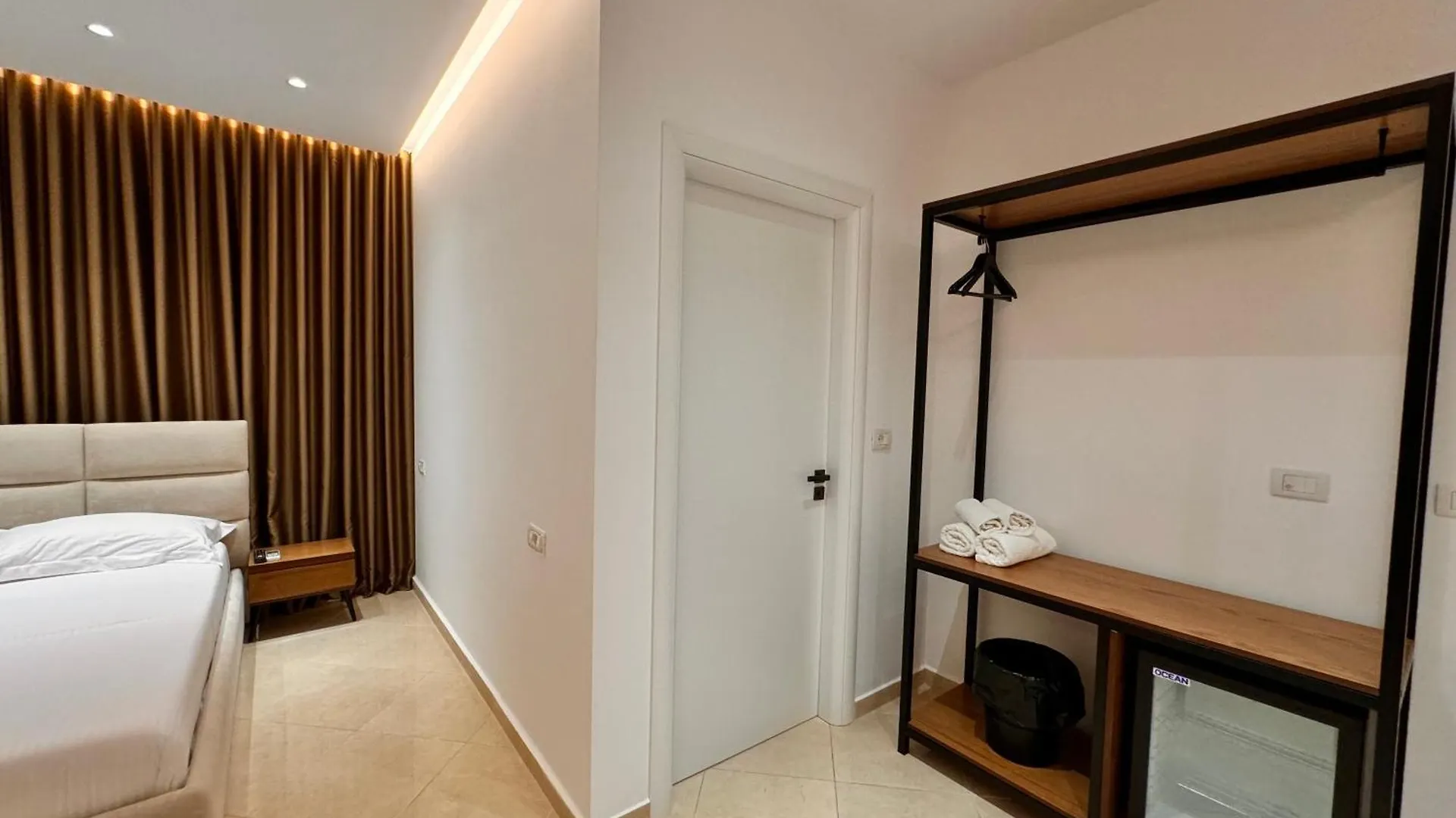 Dine Hotel Ksamil Albania