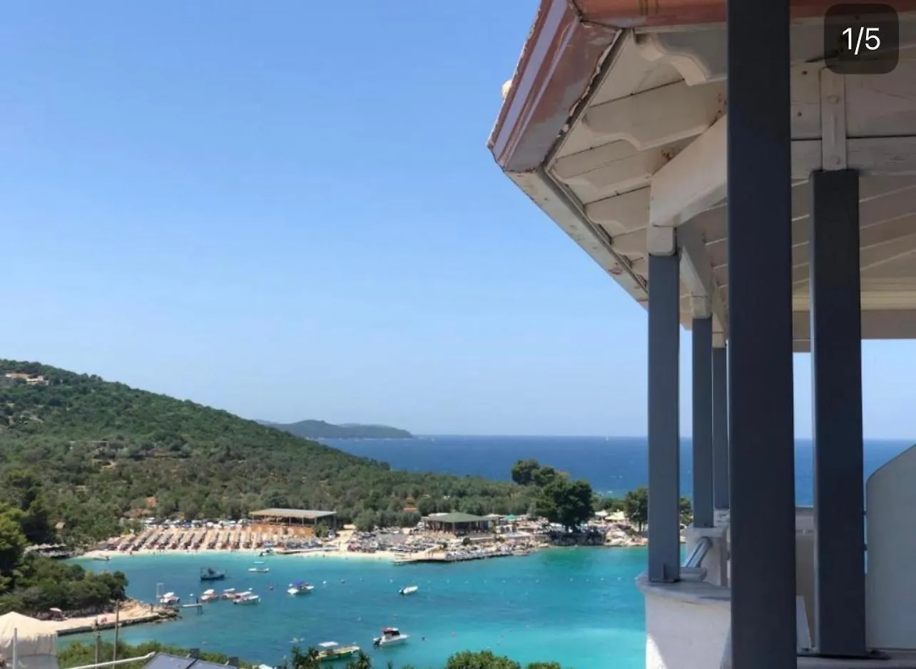Dine Hotel Ksamil 0*,  Albania