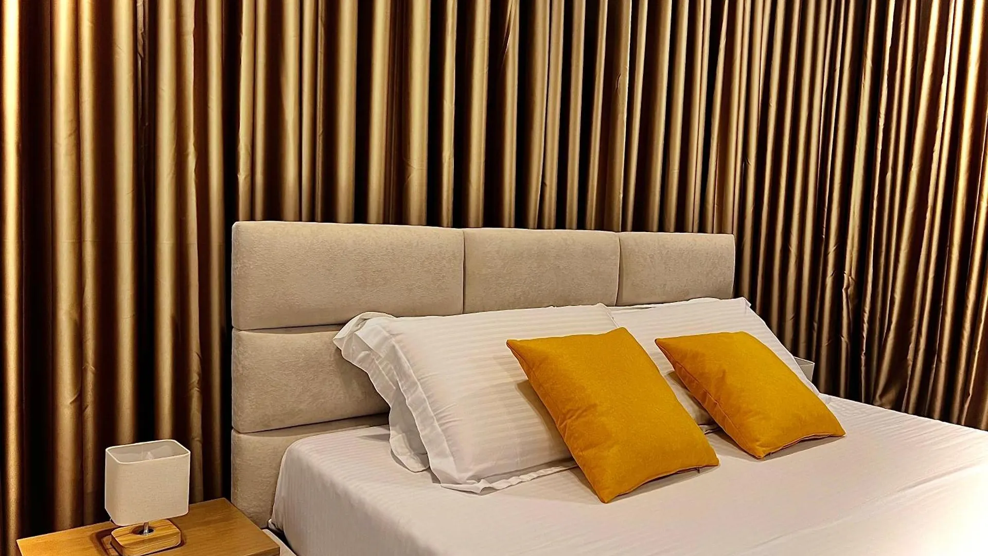 Dine Hotel Ksamil
